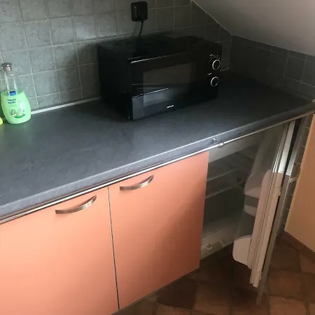 Byt Blizko Centra A Nadrazi *