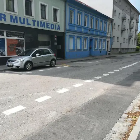 Apartment Byt Blizko Centra A Nadrazi *